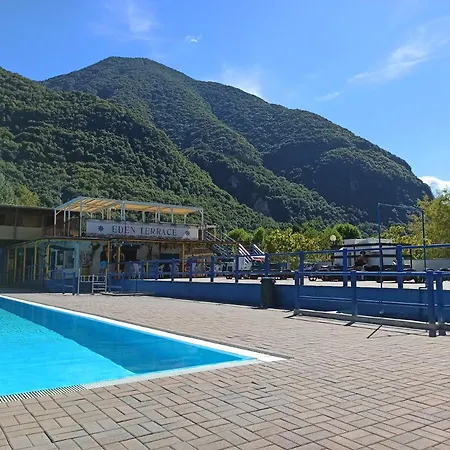 Chalet Seaesta Premium Lago Di Lugano Апартаменты *